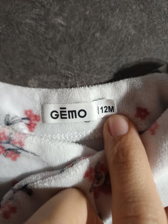 Pyjama blanc fleuri noeuds 12 mois - photo numéro 3