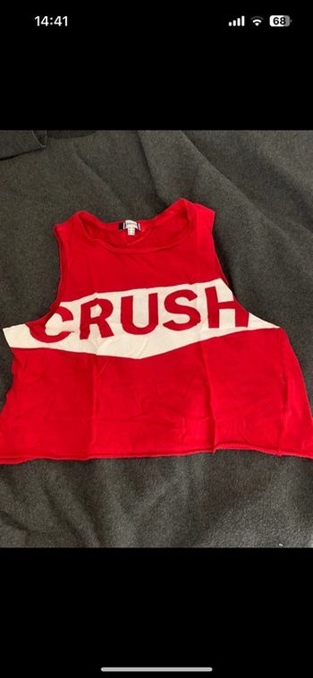 Crop top rouge Jennyfer