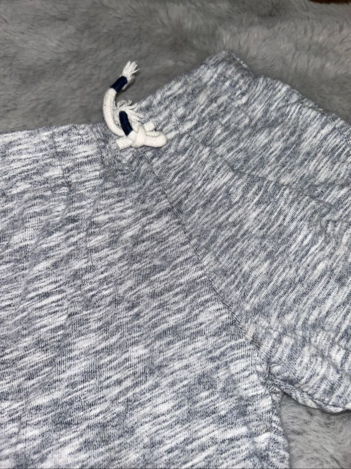 Short souple bleu/gris - 3 ans - C&A - photo numéro 2