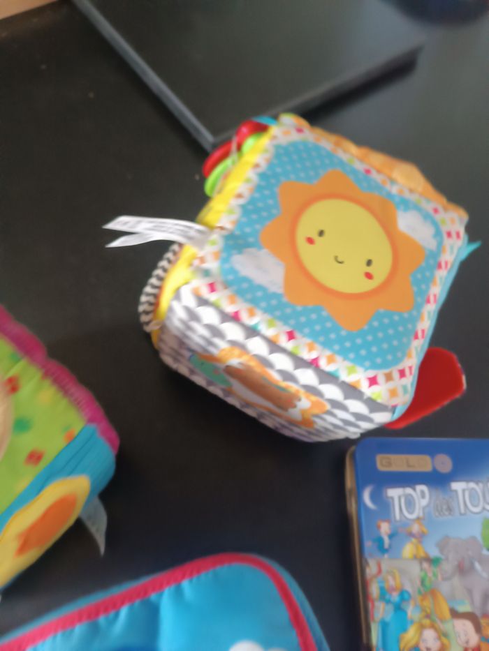 Lot jeux éveil naissance - photo numéro 7