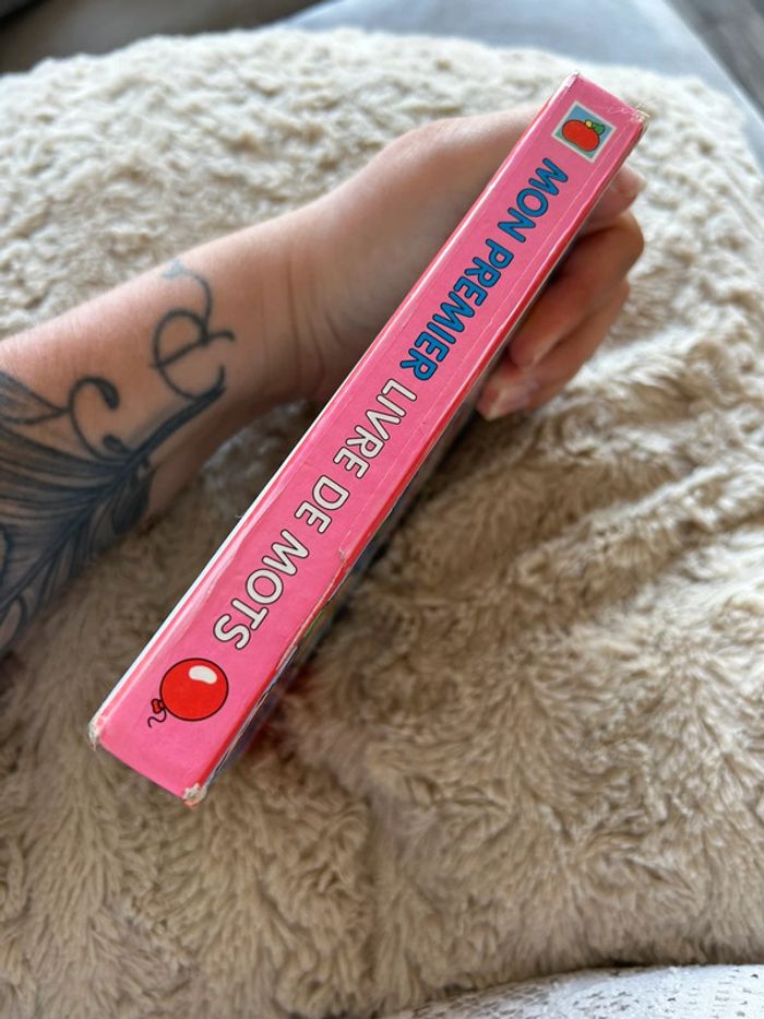 Livre de mots - photo numéro 3