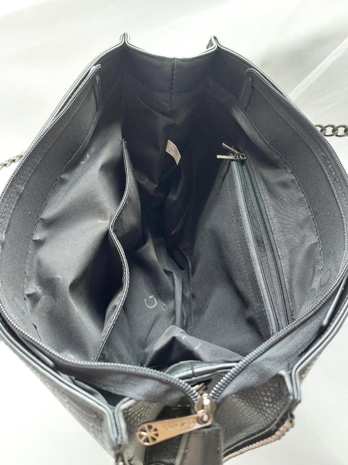 Sac motif croco chic et fonctionnel - photo numéro 4