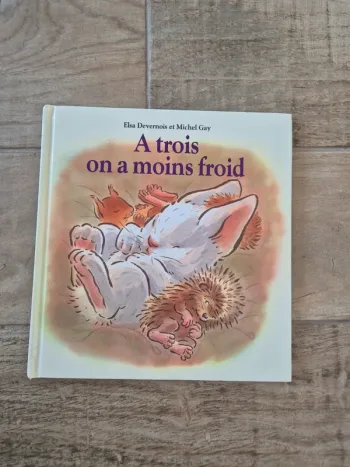 Livre à trois on a moins froid Elsa Devernois