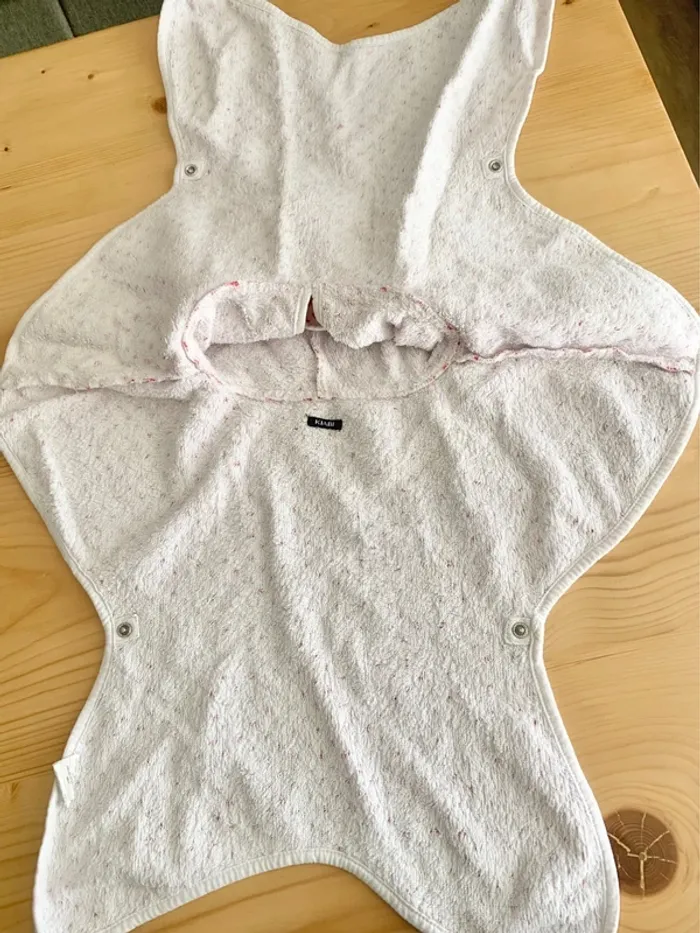 Cape de bain étoile – KIABI – 12 mois - photo numéro 3