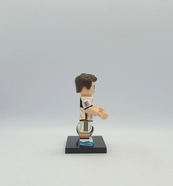 🎽 Figurine Footballeur Coupe du Monde 2022 Équipe de l'Allemagne - (Style Lego) 🎽 - photo numéro 4