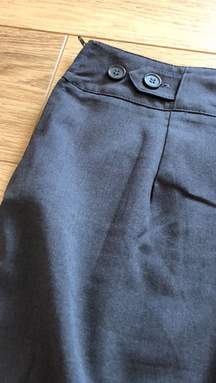 Jupe taille 40 / jupe habillé grise / tailleur / jupe droite / jupe boutons - photo numéro 2