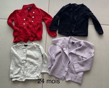 Gilet taille 24 mois