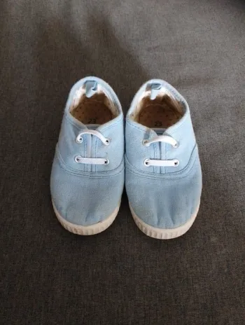 Baskets en toile - Taille 23