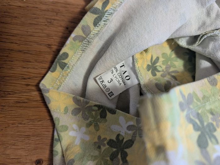 Robe jean à bretelles imprimé fleurs jaune et verte - photo numéro 3