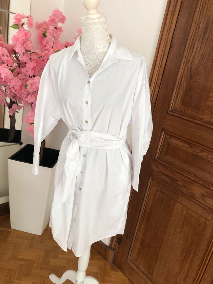 Robe blanche Zara neuve taille S - photo numéro 3