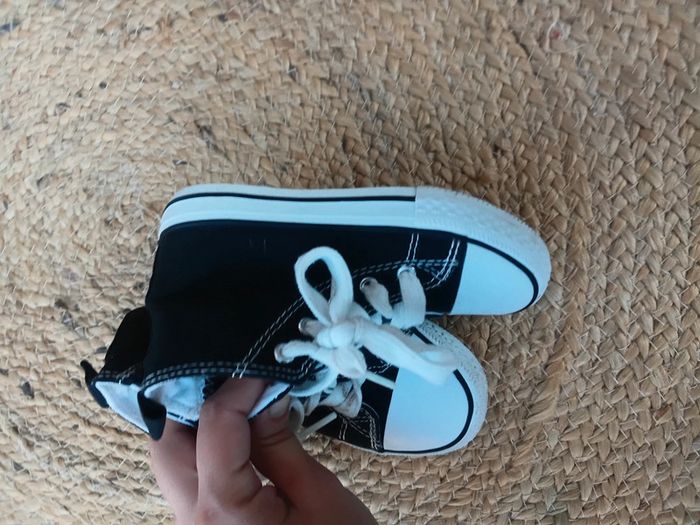 Chaussure Pointure 25 tex - photo numéro 5