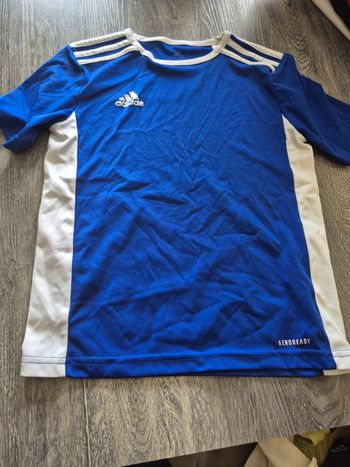 Tee shirt adidas