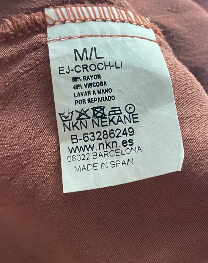 Blouse Fluide Col V Avec Broderie Taille M - photo numéro 9