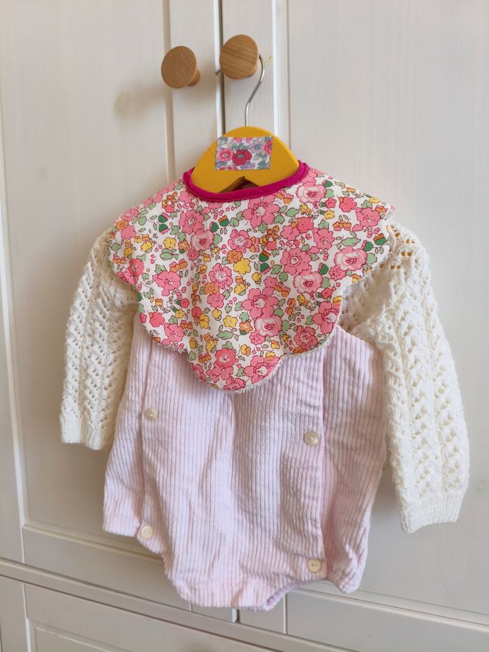 Bavoir coton motifs liberty style jacadi - photo numéro 2