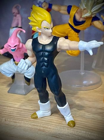 Figurine dragon ball gashapon hg Végéta