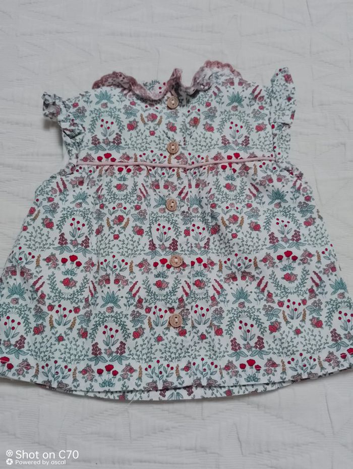 Sergent major haut blouse fraise fleur 3 mois - photo numéro 2