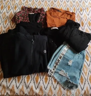 Lot de vêtements pour ados ou femme taille S (36)