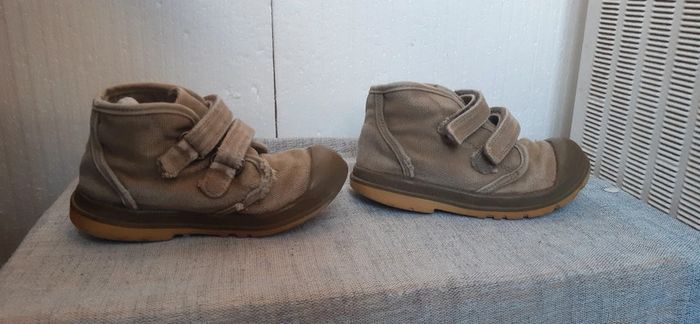 Chaussures T 26 - photo numéro 5