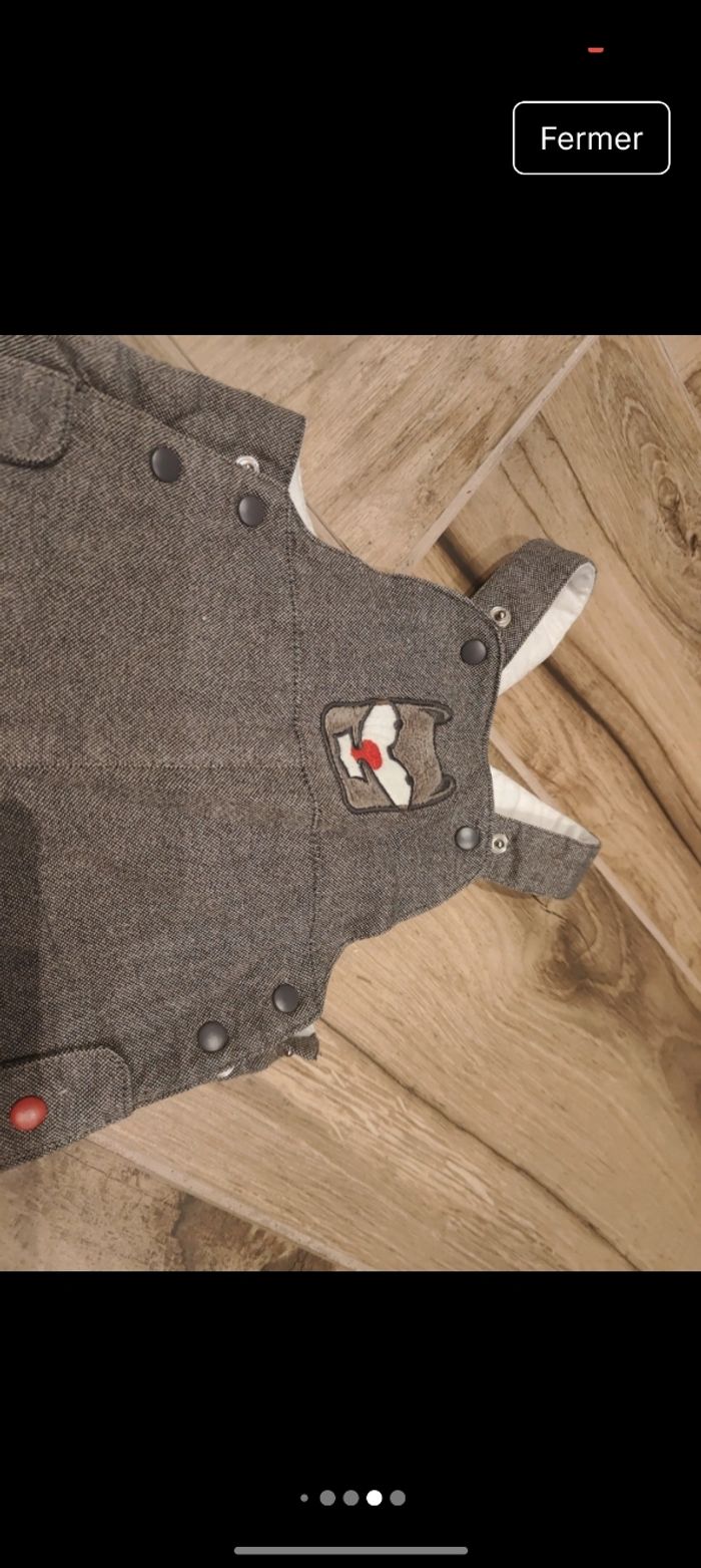 Lot 2 salopettes grises doublé 
Chaude hiver
S'ouvre en totalité sur le bas 
Parfait état 
Taille 3 mois 59-60cm
Marque Obaibi et sergent major - photo numéro 8