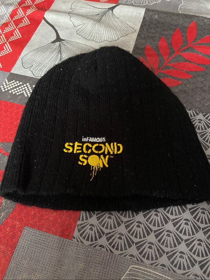 Bonnet noir