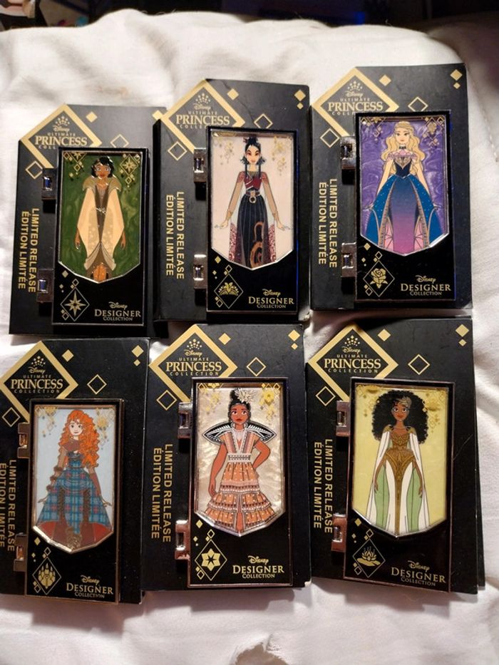 Pins Disney collection designer