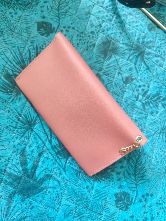 Portefeuille rose. - photo numéro 6