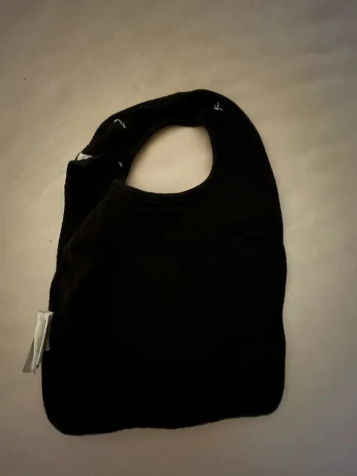 Bavoir Mickey noir - photo numéro 2