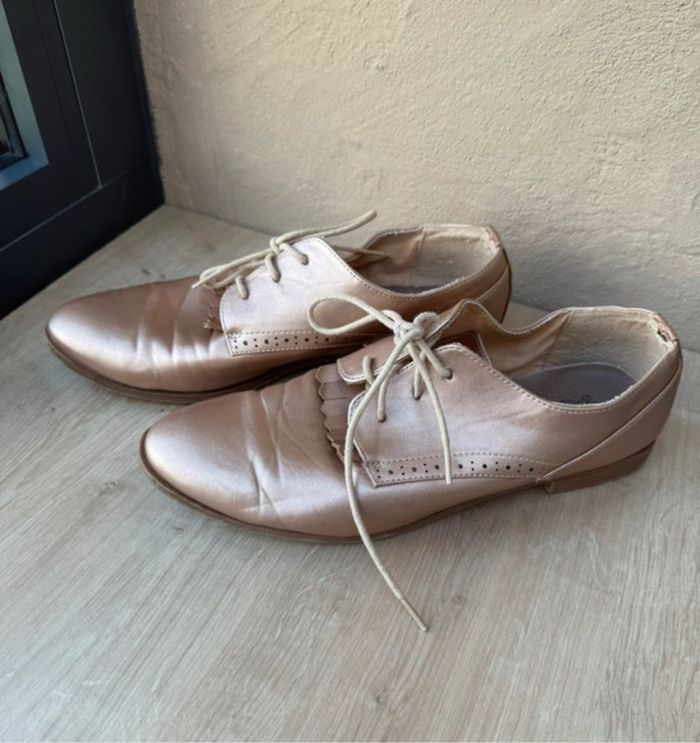 Derbies rose poudrée