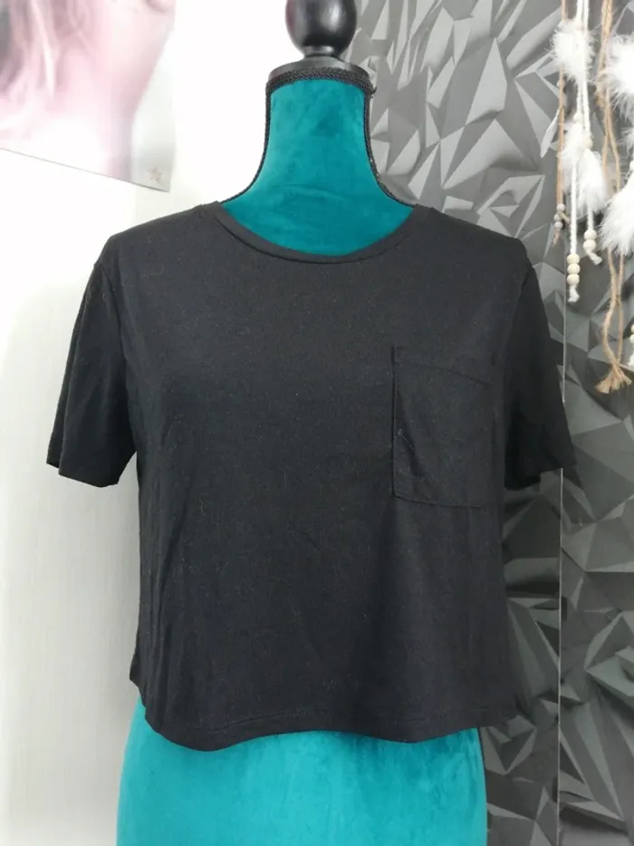 Tee shirt noir uni avec poche / ardene / (M)