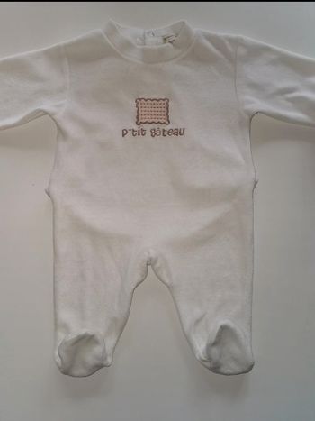 Pyjama/body bébé