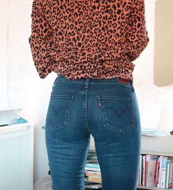 Jean levi’s skinny 28