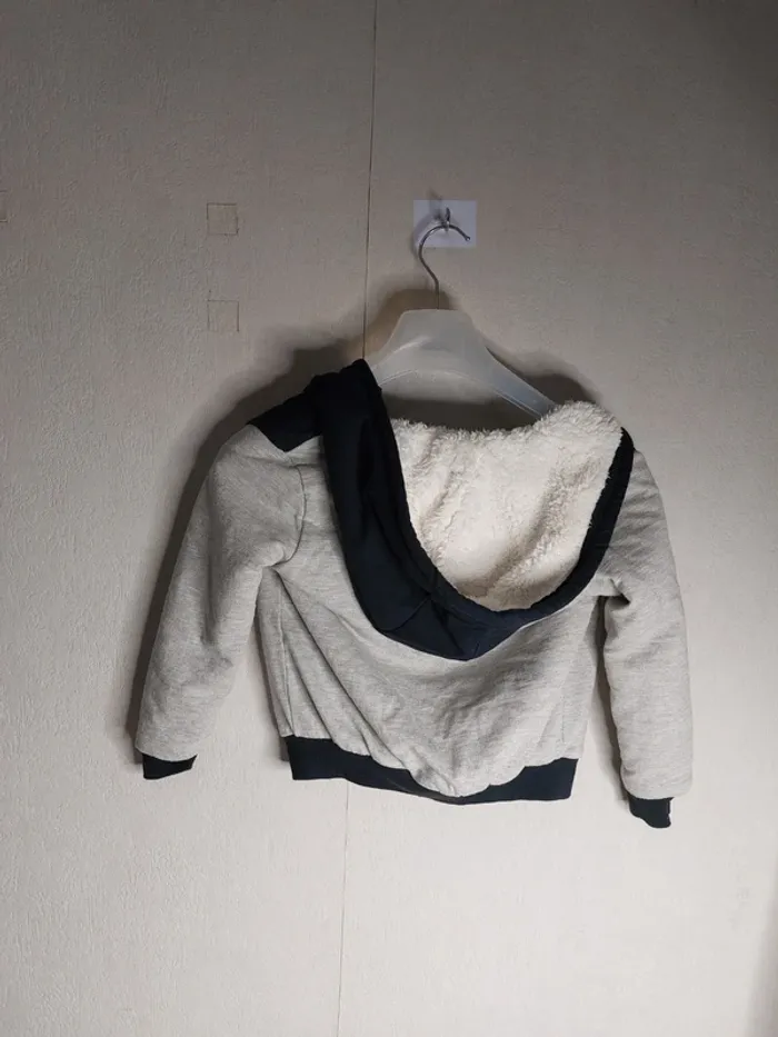 Veste de jogging avec fermeture gris et noir "lupilu" - photo numéro 3