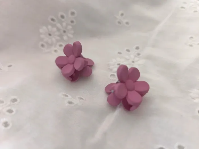 🌸 Lot de 4 mini pinces fleurs – Crème & Violet 🌸 - photo numéro 10