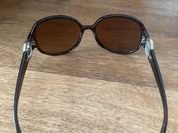 Lunettes de soleil - photo numéro 6