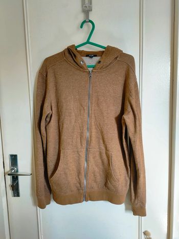 Veste avec capuche