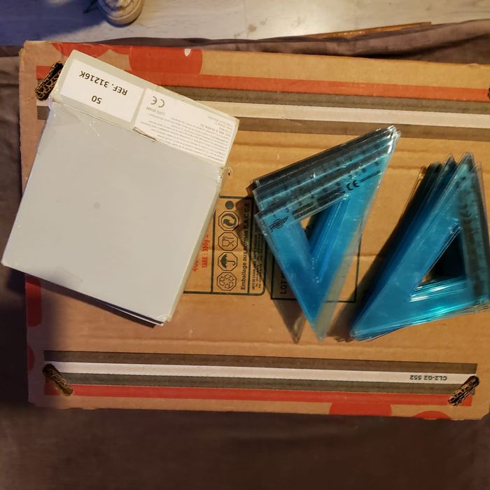 Equerres incassables Petit modèle oîte de 50 - photo numéro 3