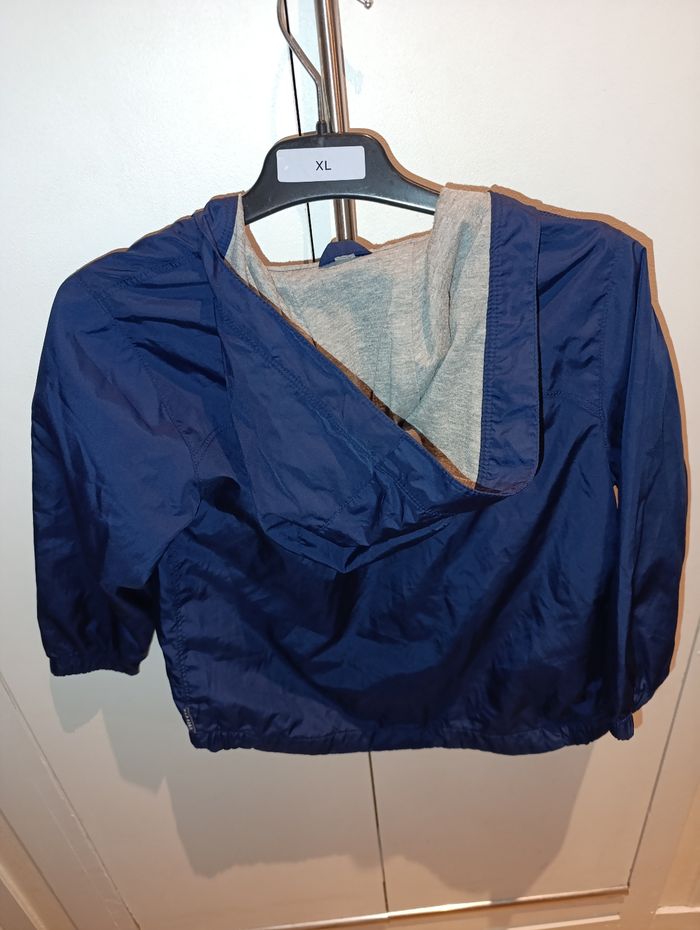 Joli coupe vent garçon Gap 4 ans - photo numéro 3