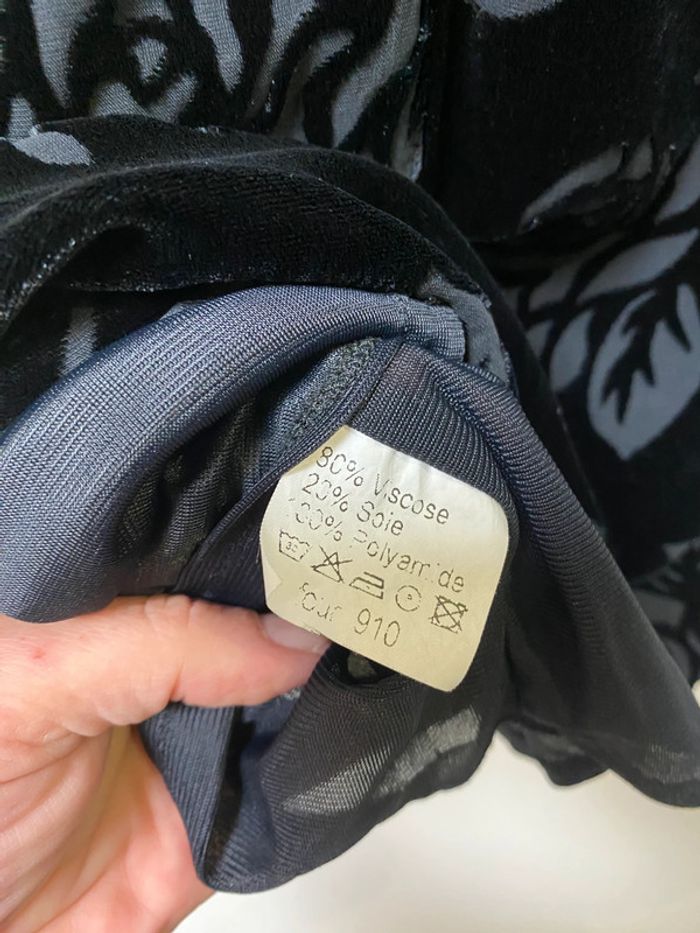 Magnifique robe noire effet velours avec doublure Camaïeu taille 34 - photo numéro 8
