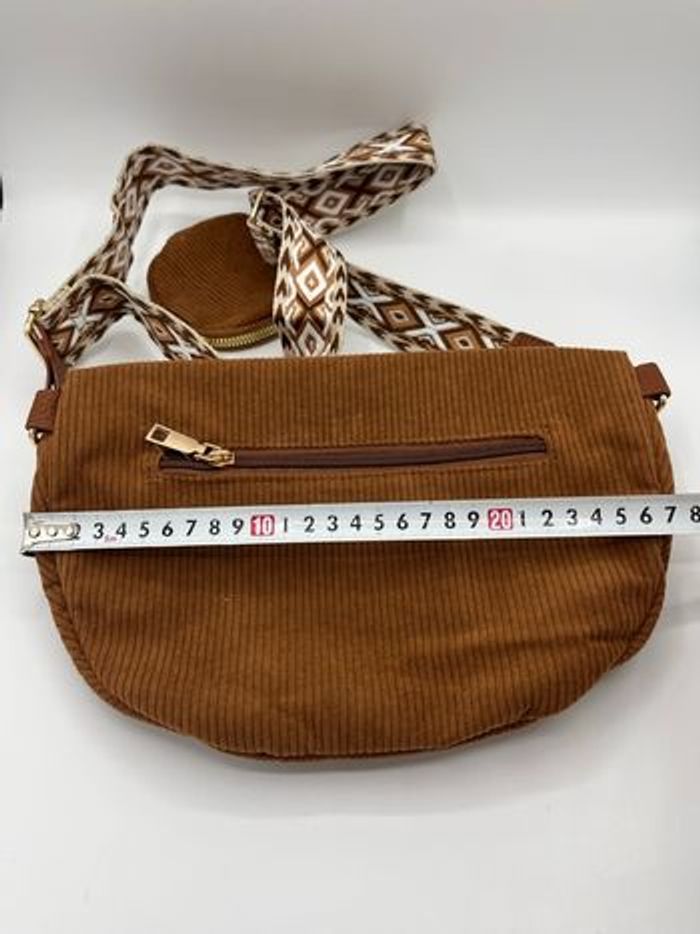 Sac banane bandoulière velours - photo numéro 6