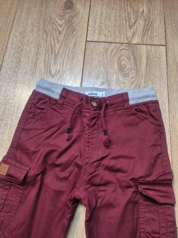 Pantalon cargo gémo doublé bordeaux 4 ans neuf jamais porté - photo numéro 2