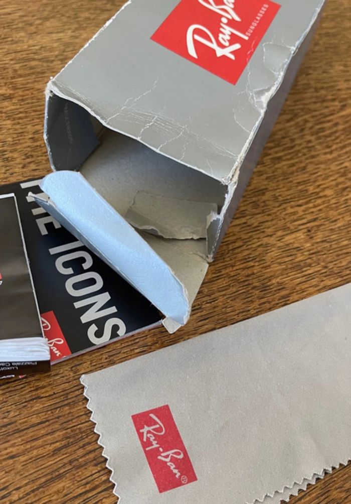 Lunettes de soleil noires Ray-Ban clubmaster - photo numéro 3