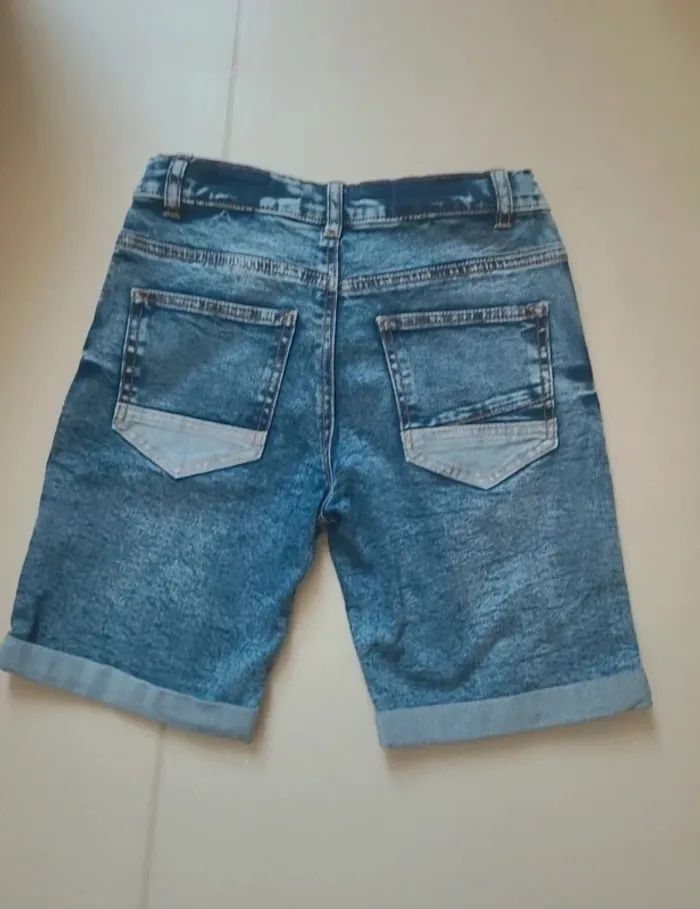 Short garçon en jean - photo numéro 3