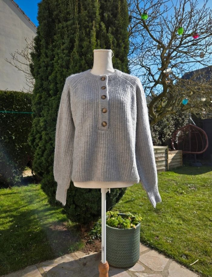 Superbe pull doux et chaud taille S/M
