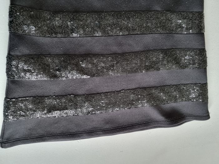 Robe noire de soirée 6 ans - photo numéro 3