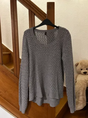 Pull femme gris