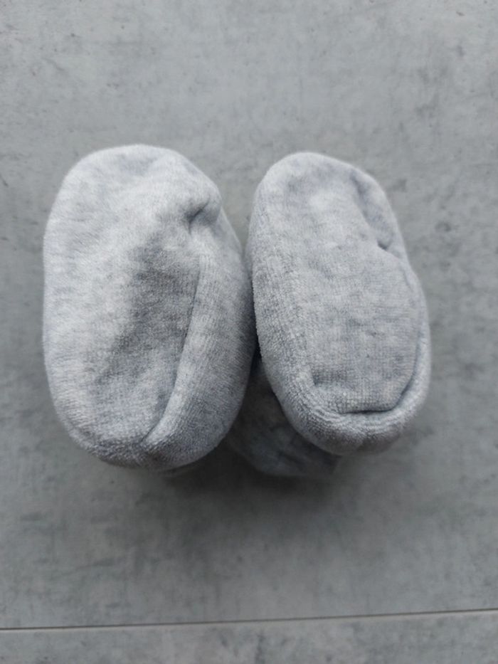 Chausson souple 0 / 3 mois - photo numéro 3