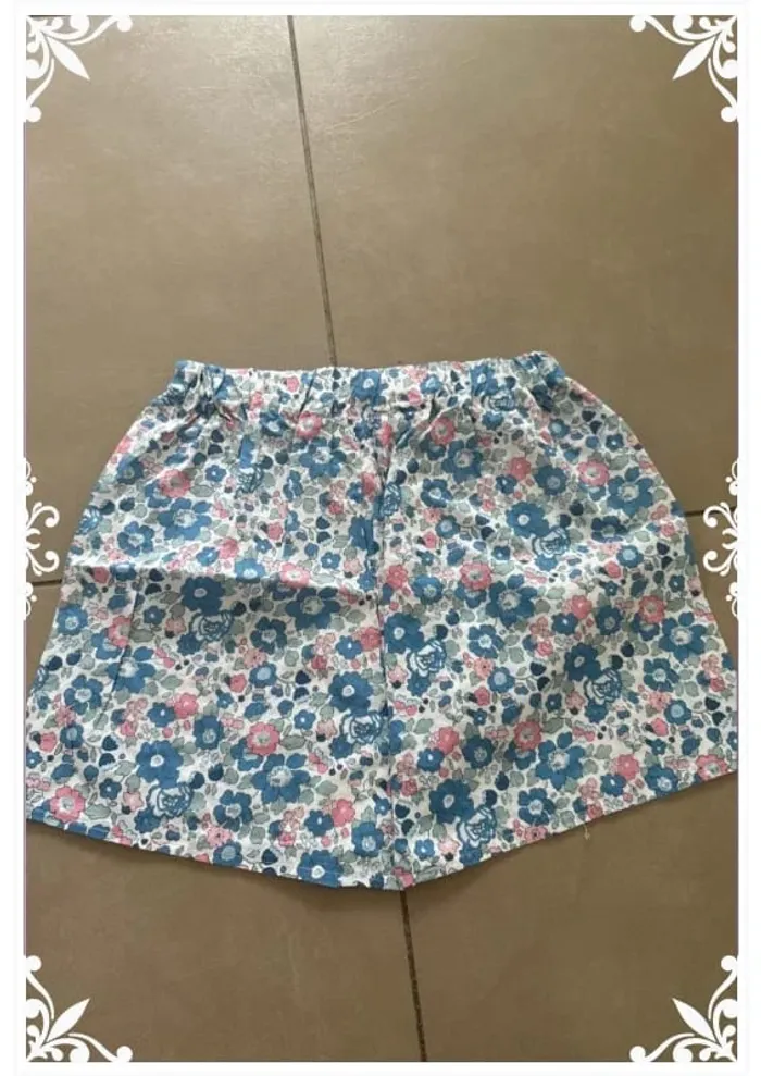 🌸 Pyjama fille 12 ans – Haut brodé & short fleuri fait main 🌸 - photo numéro 9