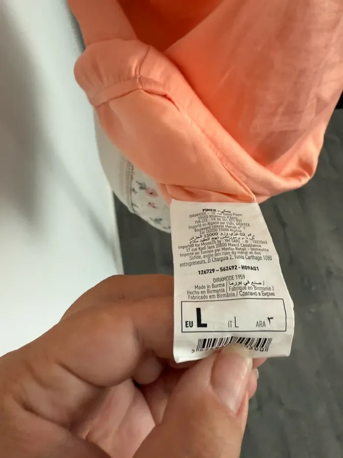Débardeur satiné avec dentelle Pimkie taille L ou 40 - photo numéro 7