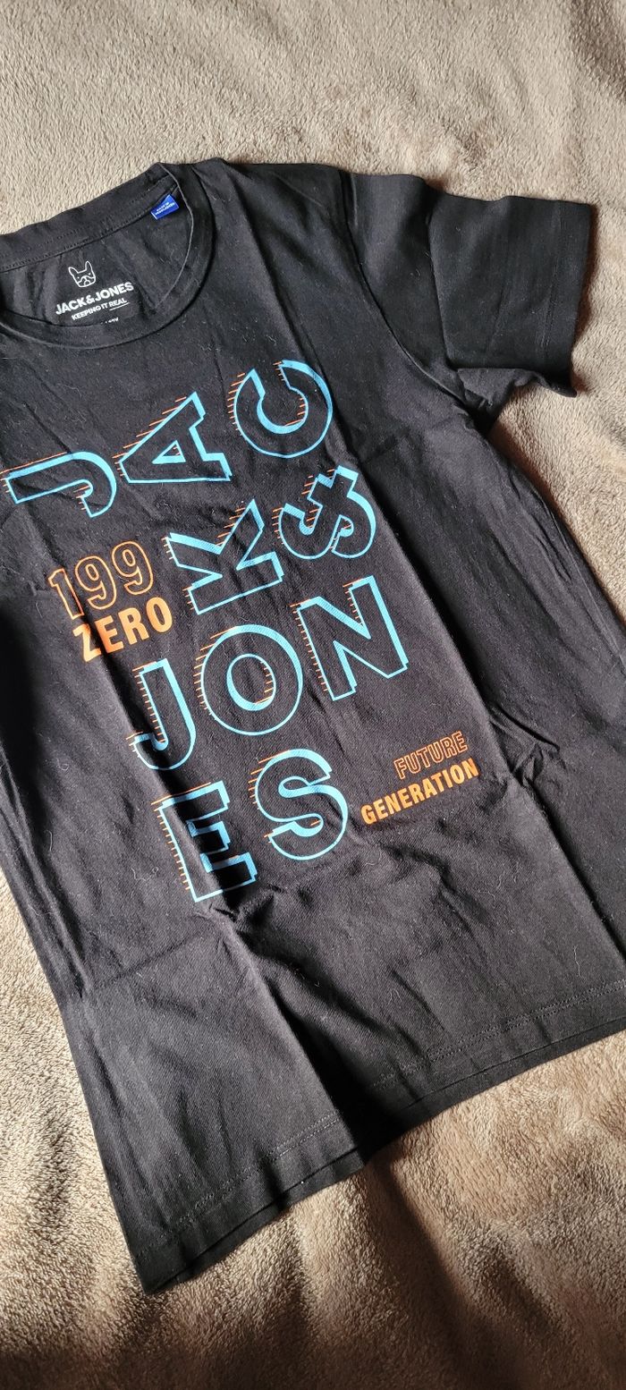 Tee-shirt - photo numéro 2