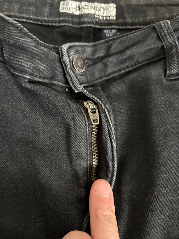 Jeans skinny noir - photo numéro 6